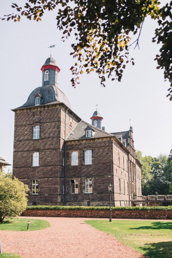 Schlosshotel Hugenpoet Essen Exterior foto