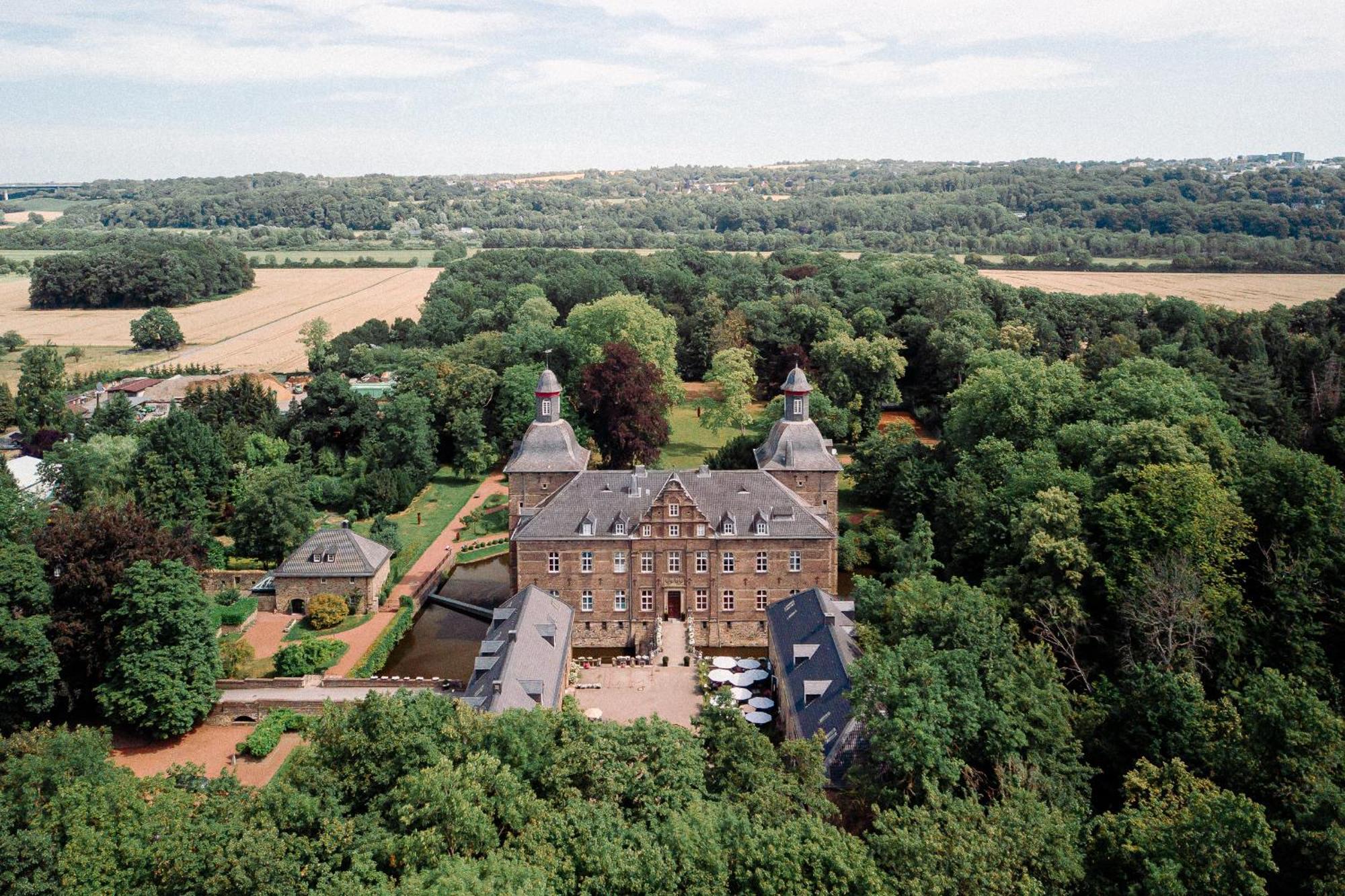 Schlosshotel Hugenpoet Essen Exterior foto